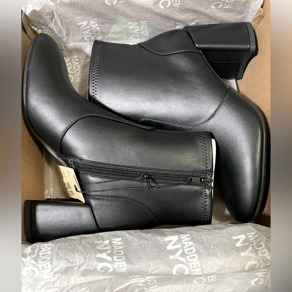 MADDEN NYC Heeled Booties - Picture 1 of 8